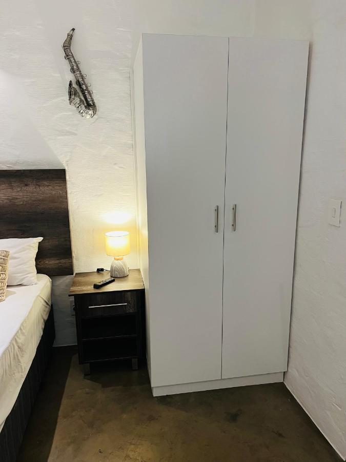 City Living Apartment 119 - Washer, 4K Tv, Fast Wifi, & Sunny Balcony Johannesburg Eksteriør billede