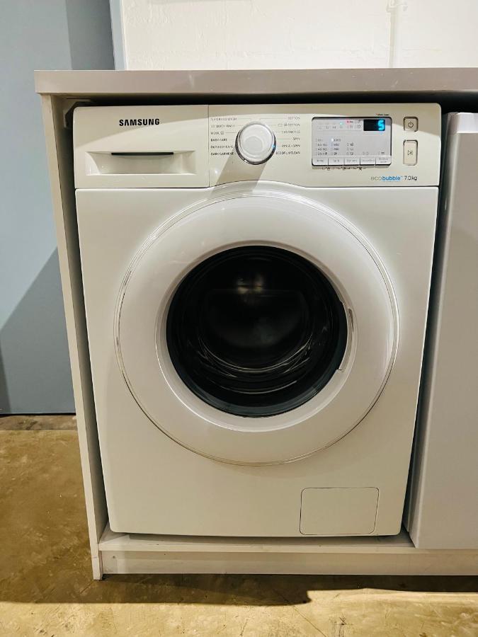 City Living Apartment 119 - Washer, 4K Tv, Fast Wifi, & Sunny Balcony Johannesburg Eksteriør billede