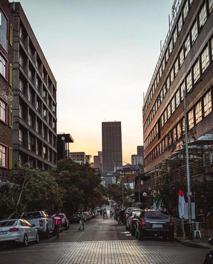 City Living Apartment 119 - Washer, 4K Tv, Fast Wifi, & Sunny Balcony Johannesburg Eksteriør billede