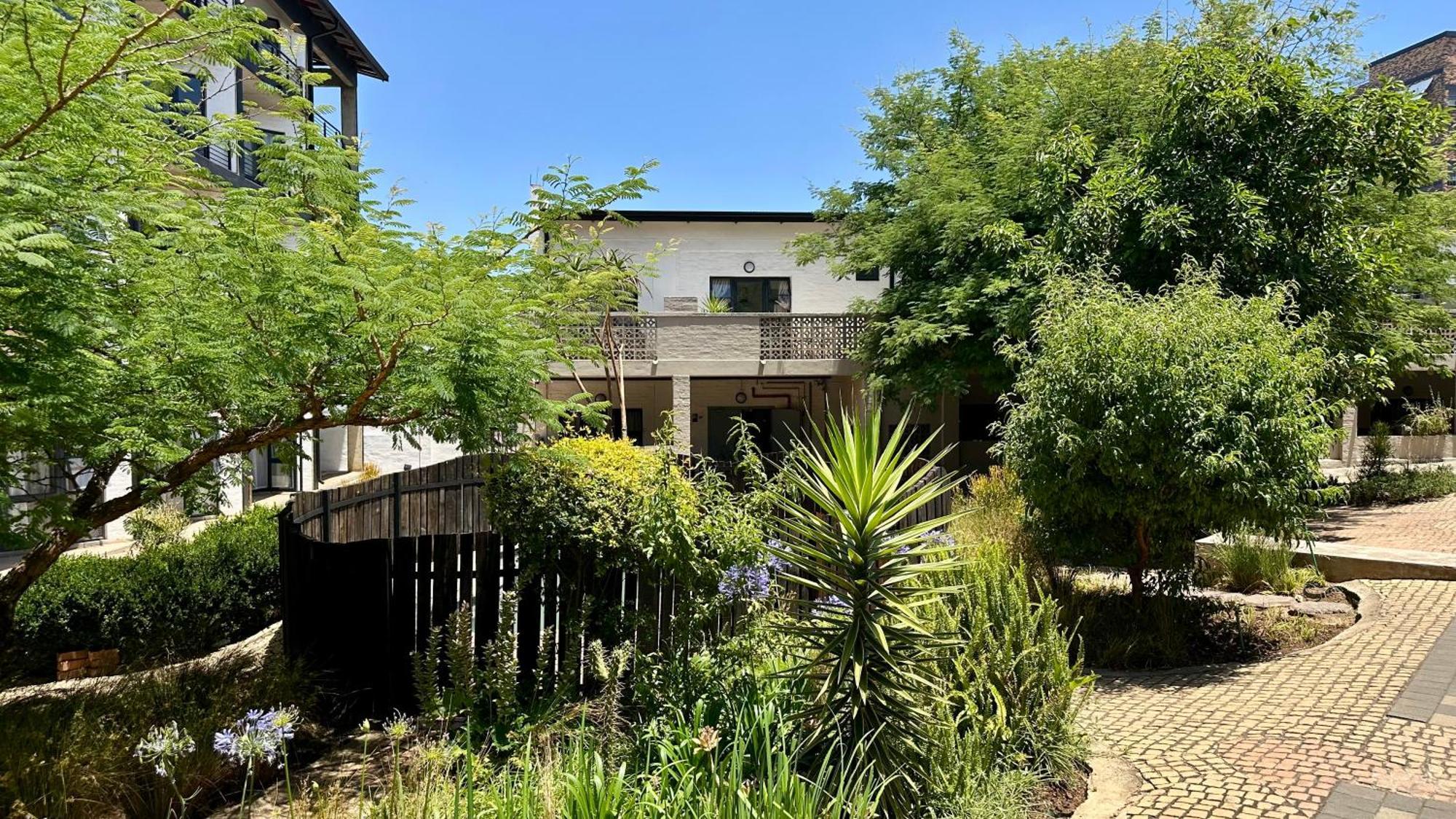 City Living Apartment 119 - Washer, 4K Tv, Fast Wifi, & Sunny Balcony Johannesburg Eksteriør billede
